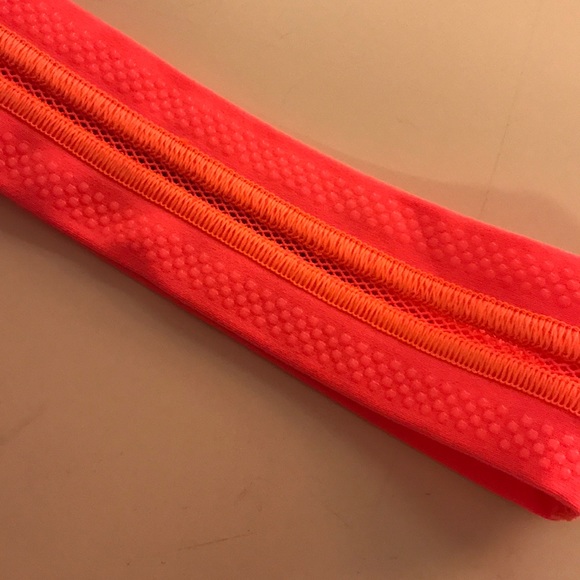 Lululemon “Fly Away Tamer” Headband (SOLD) - Picture 3 of 3